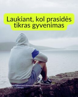 Laukiant, kol prasidės tikras gyvenimas.
Kaip atrodo tavo kasdienybė? Daug kas sako: „Darbo dienos atrodo begalinės, bet savaitės praskrenda kaip vėjas!“ Manau, daugelis mūsų gali susitapatinti su šia mintim! Taip jaučiasi daugelis žmonių skirtinguose gyvenimo etapuose. Darome tai, kas būtina, o laikas bėga nepastebimai.
C. G. Jungas skirsto gyvenimą į du etapus. Pirmojo tikslas – susikurti savo asmenybę ir įsitvirtinti gyvenime bei socialinėje aplinkoje. Antrojo tikslas – „grįžti į save“, pažinti save, tapti tuo, kuo iš tiesų esi. Pasak Jungo, tapimas savimi prasideda turint socialinį stabilumą. Be tvirtos išorinės atramos šis virsmas gali būti nesaugus ir žalingas.
Tai kada gi prasideda mano tikras gyvenimas? Daugelis šiandien jaučiasi įstrigę ir nuolatos laukia galimybės gyventi tikrąjį gyvenimą. Kai kurie turi aiškias idėjas, ką norėtų veikti savo gyvenime. Kiti tiesiog nori kažko geriau. Svarbu kiekvienam iš mūsų aiškiai suprasti, ką reiškia „tikras gyvenimas“.
Kaip suprasiu, kad tai – mano tikras gyvenimas? „Tikras gyvenimas“ painiojamas su „geru gyvenimu“ – turtu, darbu, gyvenimo sąlygomis, šeima, laisvalaikiu ir pan. „Tikras gyvenimas“ – tai tas, kuriame vis labiau tampu tuo, kuo iš tiesų esu. Pagal C.G. Jungą tai gyvenimas, kuriame jaučiuosi gyviausias.
Taigi, jei noriu nebe laukti, kada prasidės mano tikras gyvenimas, bet pradėti jį gyventi, turiu imtis pažinti ir suprasti, kas aš iš tikrųjų esu.
Tai, kas esi iš tikrųjų, kyla iš vidaus. Vienas iš būdų, suprantant kas esi iš tikrųjų, pagalvoti apie patirtis ar akimirkas, kai jauteisi labiausiai savimi ir visiškai įsitraukęs į tai, ką darai. Kitas – susitelkti į tai, kas kyla iš mūsų pasąmonės – giliausios mūsų dalies. Mūsų sapnai gali būti svarbus tiltas į šią pasąmonės dalį.
Ką daryti? Lauti, kol prasidės tikras gyvenimas, tikrai nevera. Ieškoti savęs verta jau dabar. Nepažintos psichikos dalys gali trukdyti suprasti, tikrąjį „aš”. Tam gali padėti pasamoninio turinio analizė.
Nepamirškite pasirūpinti savimi!
#psichologija #psichoterapija
#savespazinimas #psichologas #emocinesveikata #psichologinepagalba #savirefleksija #terapija #psichinesveikata #gyvenimokokybė #asmeninisaugimas